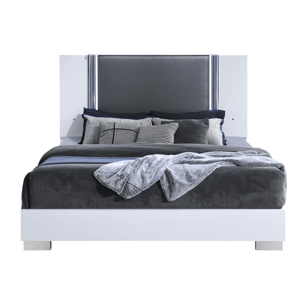 Smooth White Kingsize bedroom set